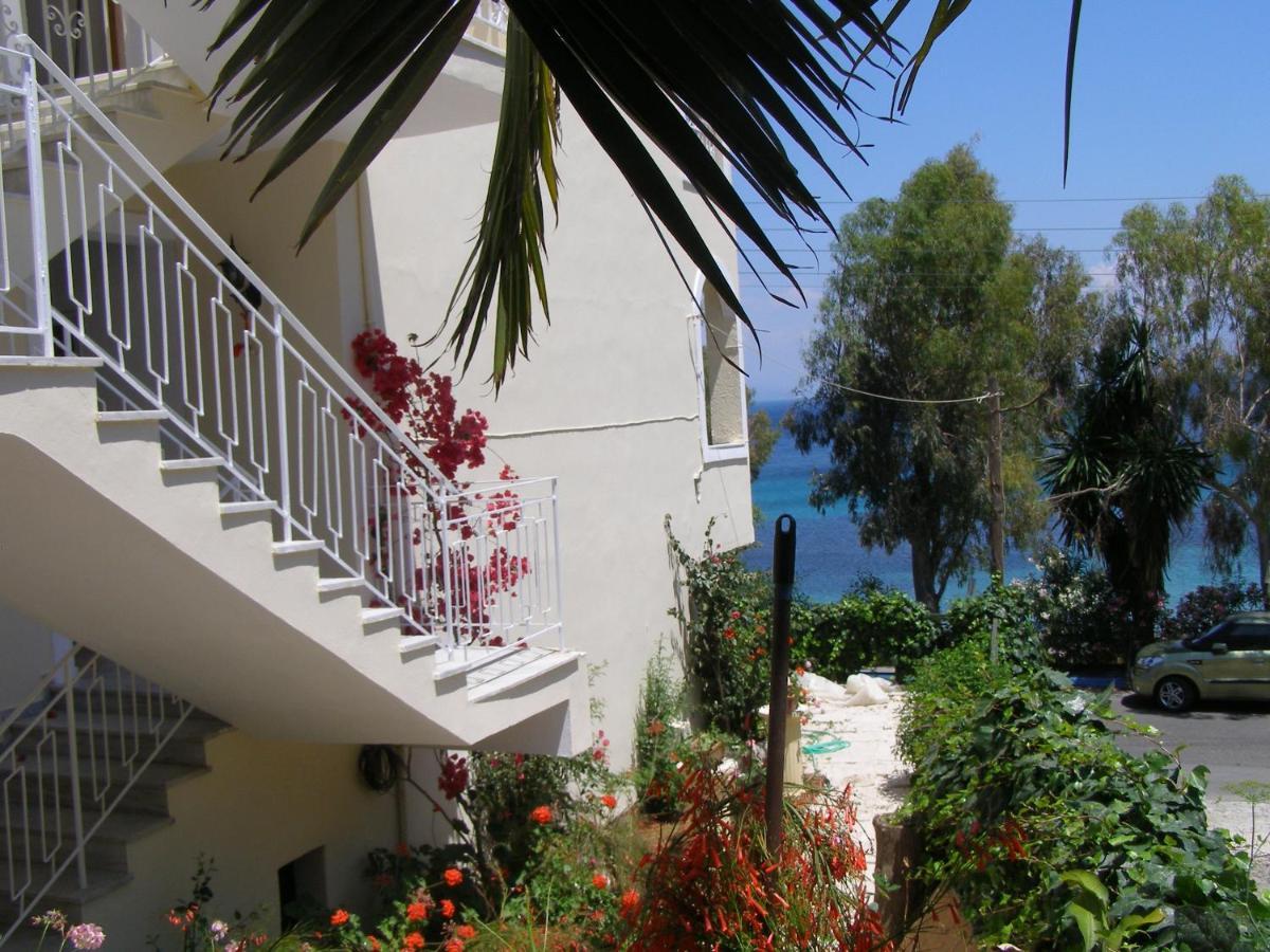 Ionian Mare Aparthotel Agios Ioannis Peristeron  Exterior photo