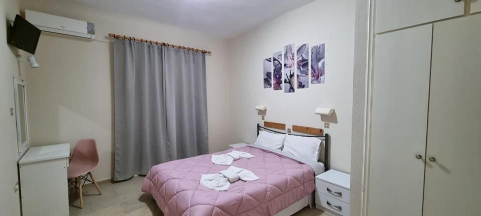 Ionian Mare Aparthotel Agios Ioannis Peristeron  Exterior photo