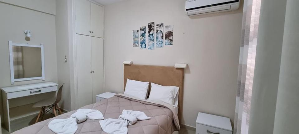 Ionian Mare Aparthotel Agios Ioannis Peristeron  Exterior photo