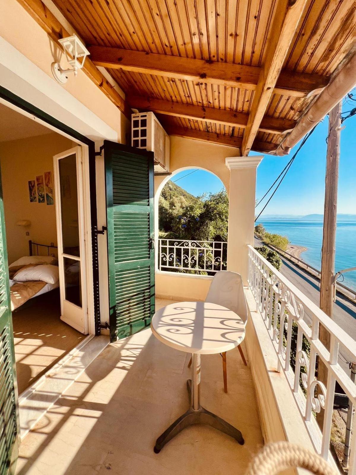 Ionian Mare Aparthotel Agios Ioannis Peristeron  Exterior photo
